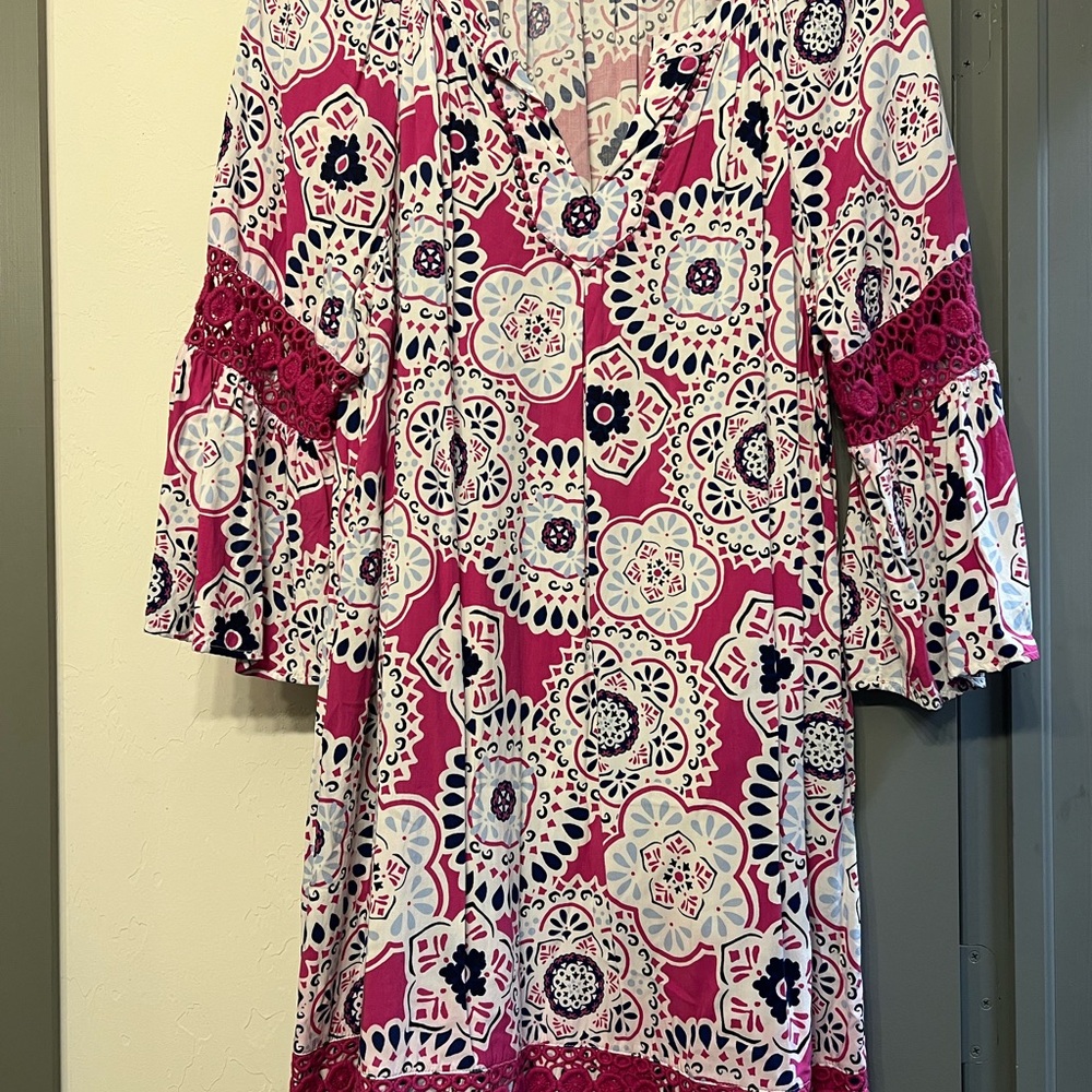 Crown & Ivy Pink and Black Ruffled Tunic
